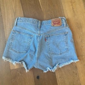 Levi’s 501 Jean shorts
